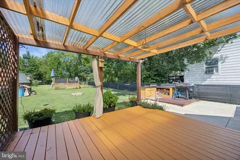 Exterior - 2648 Ogden Ave, Ogden, PA 19061 photo 4 of 8