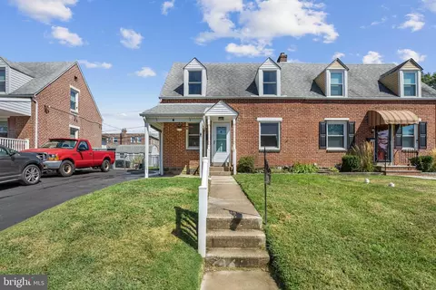 724 Parklane Rd, Swarthmore, PA 19081