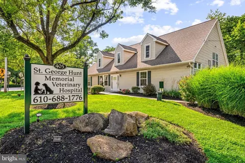 405 W Wayne Ave, Wayne, PA 19087 photo 1