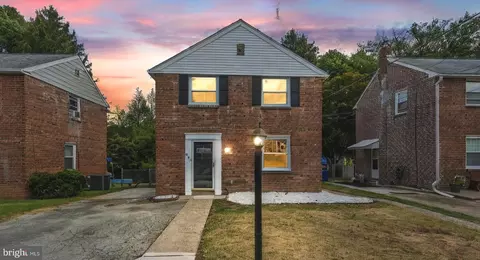 231 E Avon Rd, Brookhaven, PA 19015