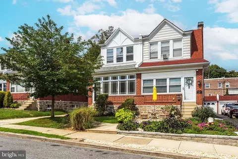 181 W Albemarle Ave, Lansdowne, PA 19050