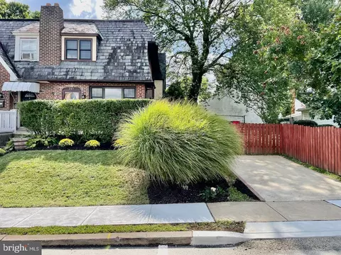 221 N Linden Ave, Darby, PA 19082