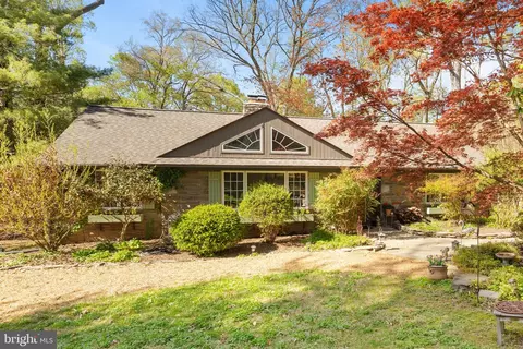 200 Marple Rd, Haverford, PA 19041