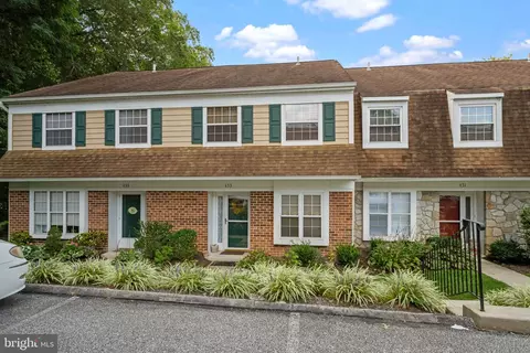 433 Saybrook Ln #176, Wallingford, PA 19086