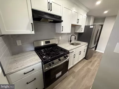 6948 Clinton Rd, Darby, PA 19082 photo 14