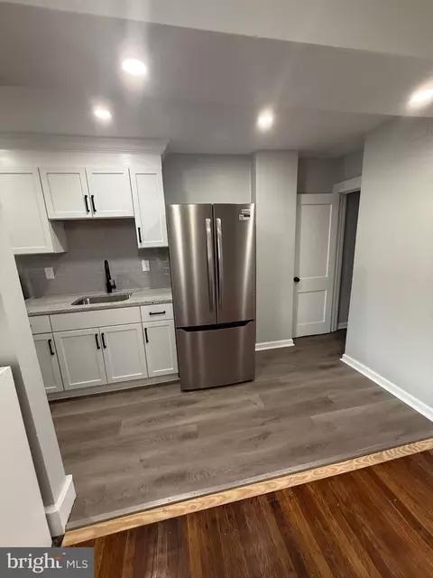 6948 Clinton Rd, Darby, PA 19082 photo 10