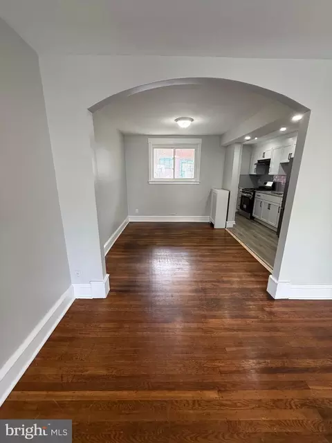6948 Clinton Rd, Darby, PA 19082 photo 6