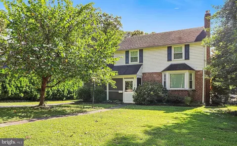 53 N Hillcrest Rd, Springfield, PA 19064