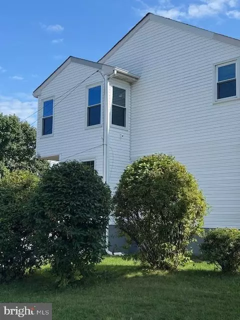 1355 Forrest St, Trainer, PA 19061 photo 7