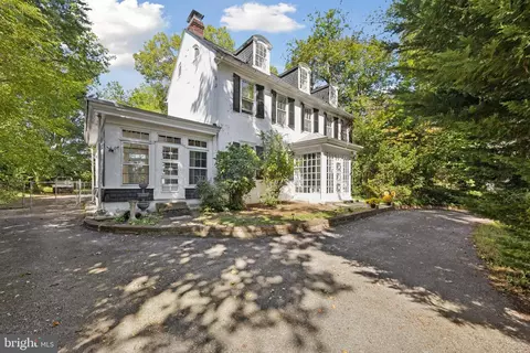 212 W 24th St, Chester, PA 19013