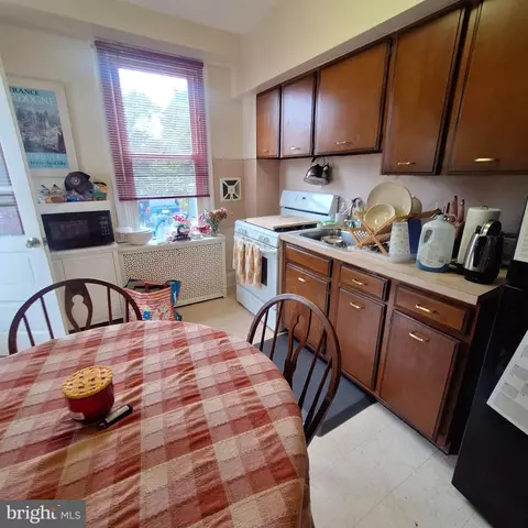 Kitchen - 216 Highland Ave, Wayne, PA 19087 photo 1 of 1