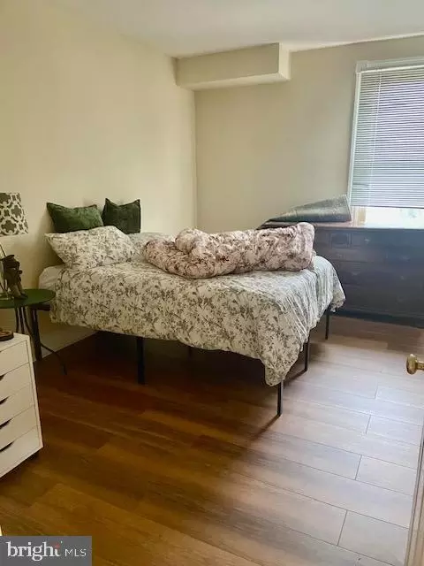 Bedroom - 216 Highland Ave, Wayne, PA 19087 photo 3 of 3