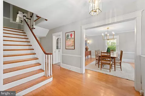 Entry Way - 520 Brookside Ave, Wayne, PA 19087 photo 3 of 9