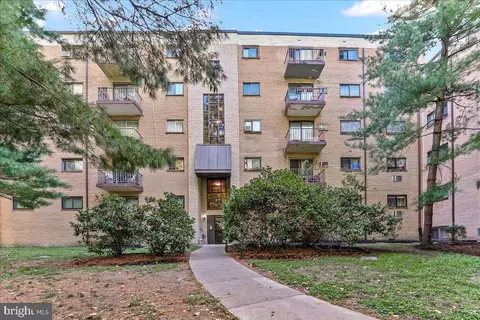 400 Glendale Rd #K-52, Havertown, PA 19083
