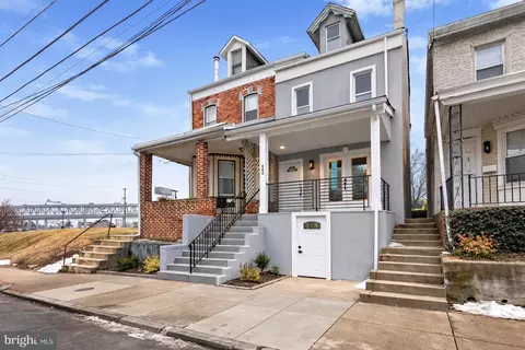 220 Central Ave, Chester, PA 19013