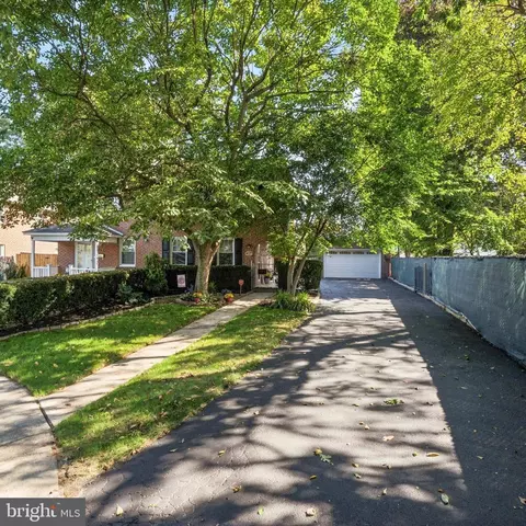 417 Wilde Ave, Drexel Hill, PA 19026