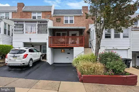 431 E Broadway Ave, Clifton Heights, PA 19018
