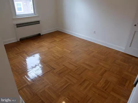 105 Academy Ln, Darby, PA 19082 photo 18