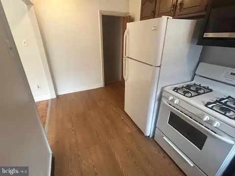 105 Academy Ln, Darby, PA 19082 photo 13