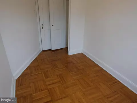 105 Academy Ln, Darby, PA 19082 photo 20