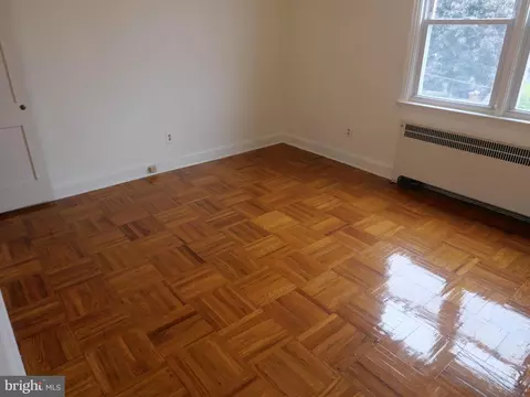 105 Academy Ln, Darby, PA 19082 photo 16