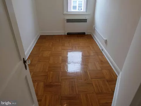 105 Academy Ln, Darby, PA 19082 photo 19
