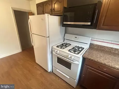 105 Academy Ln, Darby, PA 19082 photo 12