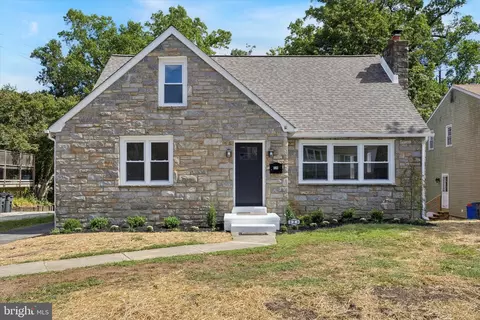 320 W Ridley Ave, Ridley Park, PA 19078