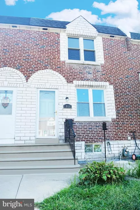 1016 Poplar Ave, Glenolden, PA 19036