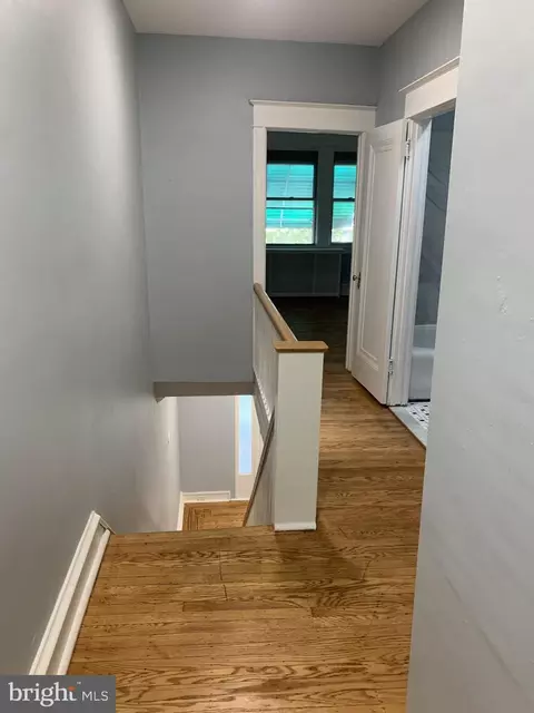 Entry Way - 212 Huntley Rd, Darby, PA 19082 photo 3 of 6