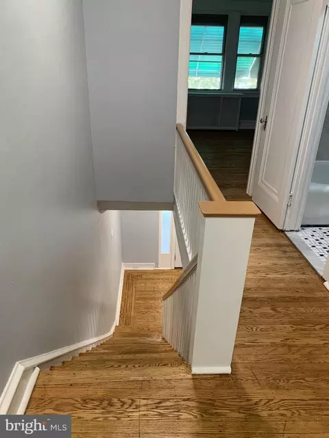 Entry Way - 212 Huntley Rd, Darby, PA 19082 photo 5 of 6