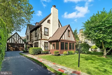 522 Kenwood Rd, Drexel Hill, PA 19026