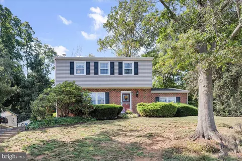2575 W Colonial Dr, Boothwyn, PA 19061