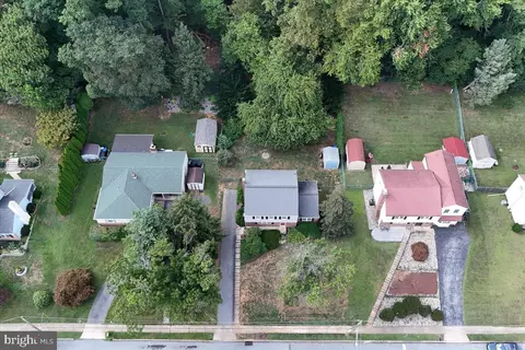 View/Area - 2575 W Colonial Dr, Boothwyn, PA 19061 photo 4 of 5
