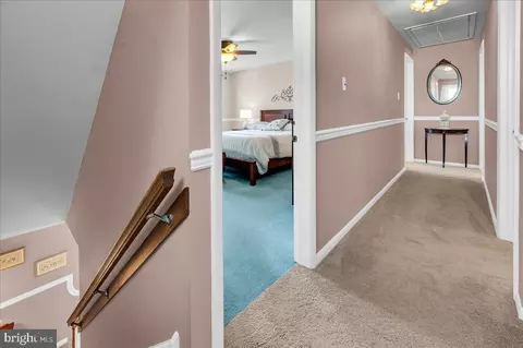 Entry Way - 2575 W Colonial Dr, Boothwyn, PA 19061 photo 3 of 3