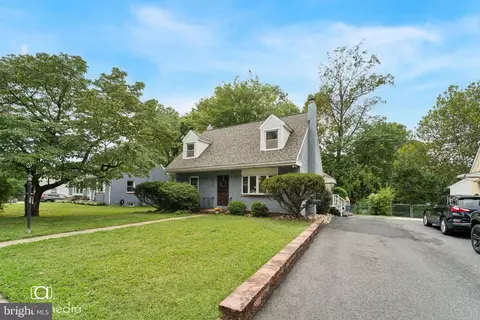 1361 Valley Rd, Woodlyn, PA 19094