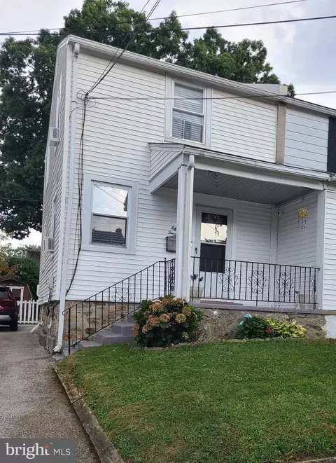 814 Pitman Ave, Collingdale, PA 19023