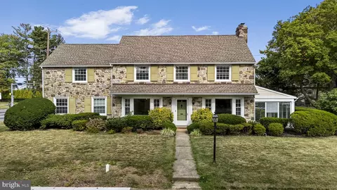 1217 Ormond Ave, Drexel Hill, PA 19026