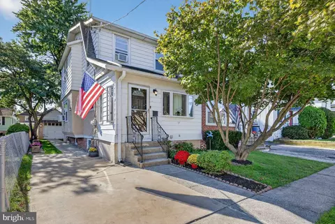 1110 Broad St, Collingdale, PA 19023