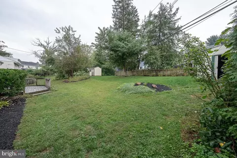 Exterior - 341 Rockland Rd, Wayne, PA 19087 photo 8 of 8