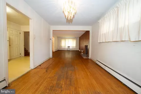 Entry Way - 341 Rockland Rd, Wayne, PA 19087 photo 3 of 13