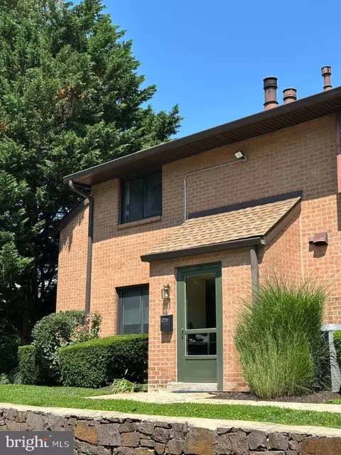 700 Ardmore Ave #524, Ardmore, PA 19003