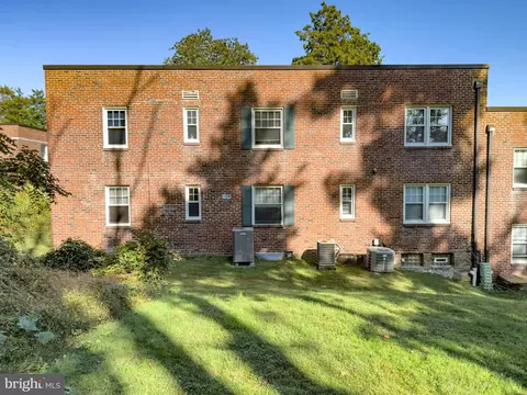 Exterior - 500 E Lancaster Ave #128-D, Wayne, PA 19087 photo 2 of 2