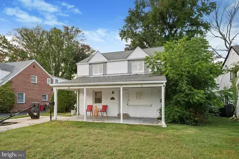 Exterior - 2379 Mole Rd, Secane, PA 19018 photo 3 of 6