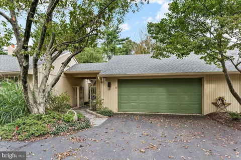 19 Toft Woods Way, Media, PA 19063