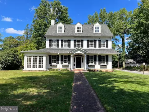 55 E Greenwood Ave, Lansdowne, PA 19050