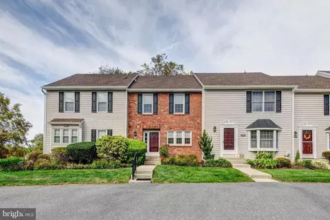 2502 Crestline Ct #2502, Glen Mills, PA 19342