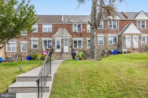 113 Saint Laurence Rd, Darby, PA 19082