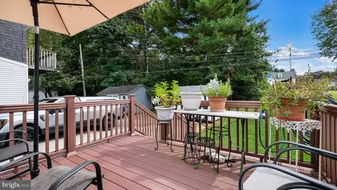 Exterior - 1012 Brook Ave, Secane, PA 19018 photo 4 of 8