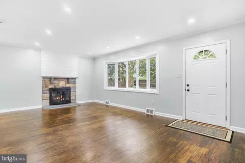 Living - 4130 Chichester Ave, Boothwyn, PA 19061 photo 2 of 2